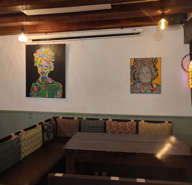 Espace Bar Pub avec ambiance cosy pour des moments riches de rencontres à Chartres (28)